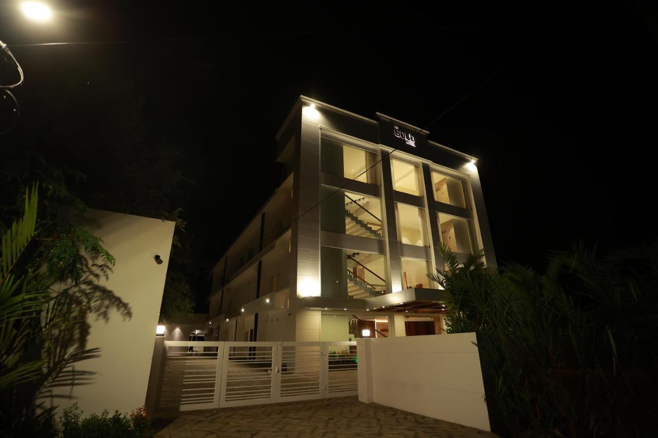 The Gold Hotel Palakkad Exteriér fotografie